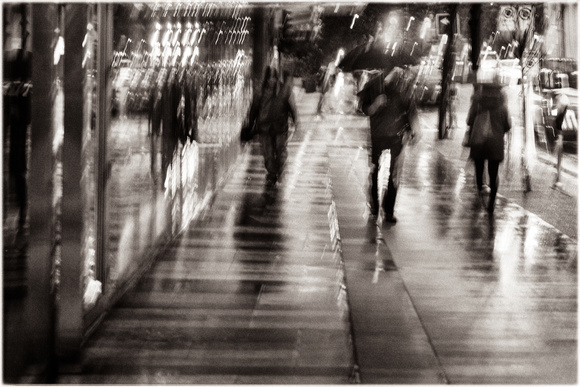 PH2479a Life is a Blur pedestrian in rain nss -0849-1