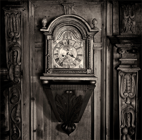 PH1459a engadiner museum clock-1309